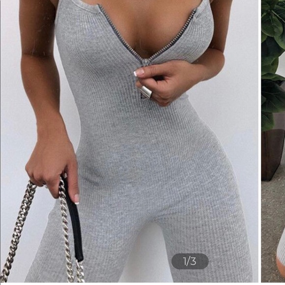 Light grey romper - Picture 2 of 3